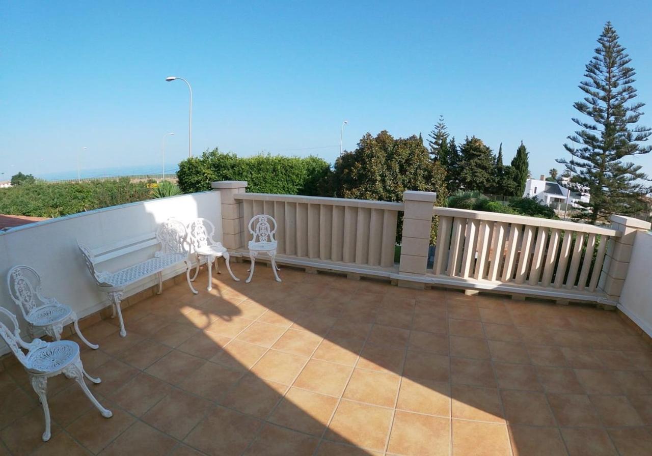 Villa Maria Teresa Benajarafe Exterior photo